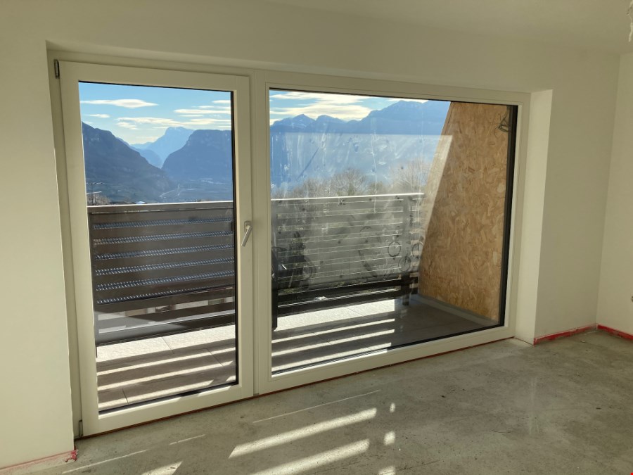 Panoramalage! Neue 3-4 Zimmerwohnungen mit Terrassen/ Gärten Panoramalage! Neue 3-4 Zimmerwohnungen mit Terrassen/ Gärten