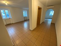 Praktisches und hochwertiges Büro oder Praxis in Auer zu vermieten. 7