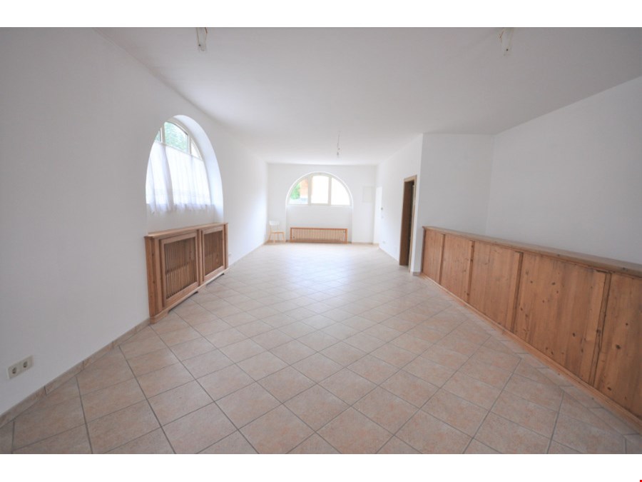 Geschäft / Atelier / Büro zu vermieten Geschäft / Atelier / Büro zu vermieten