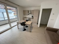 Das perfekte Investitionsobjekt – Büro/Wohnung mit Garage und Keller 1