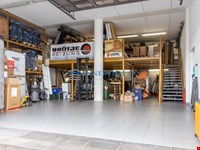 Gewerbehalle samt Dienstwohnung in Eppan zu verkaufen 2