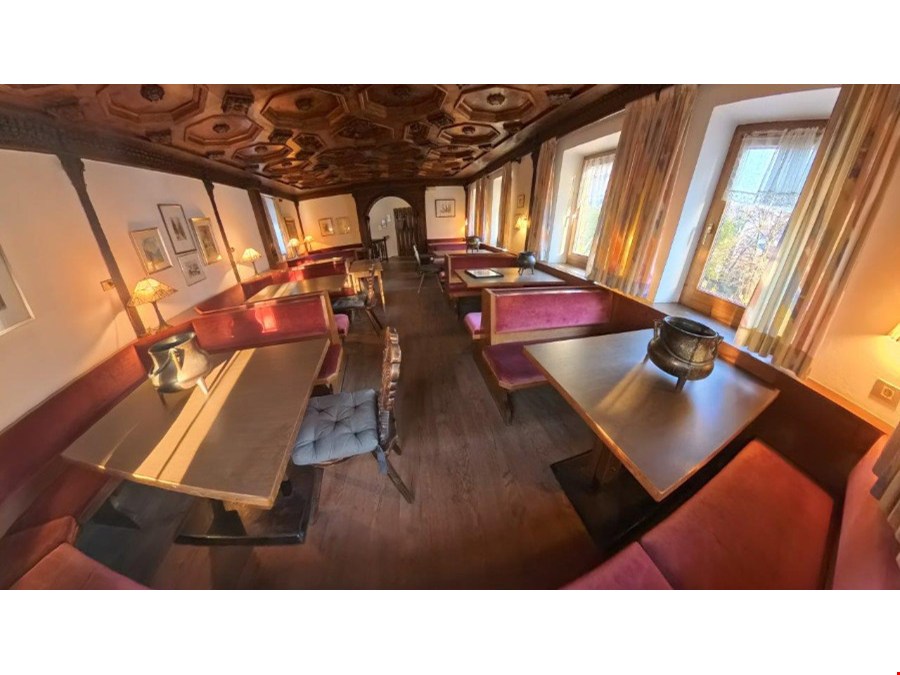 Herrliches, alt eingesessenes Restaurant zu verpachten