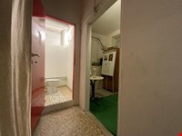 Großzügiges Studio oder Sporthalle im ersten Untergeschoss 8