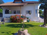 Villa mit Seeblick in Kaltern zu verkaufen! 1