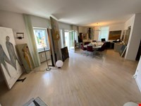Ein hochwertiges Geschäft in einem Jungendstilhaus in Meran 9
