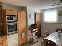 Große 4-5 Zimmerwohnunge im Grünen mit großem Privatgarten 5