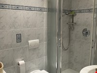 Große 4-5 Zimmerwohnunge im Grünen mit großem Privatgarten 8