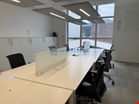Großzügige Büroflächen mit Lagerflächen zu vermieten! 4