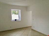 Schöne gepflegte 2-Zimmerwohnung mit Terrasse u Parkplatz zu vermieten 4