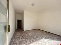 Günstiges Geschäft/Büro zu vermieten 3