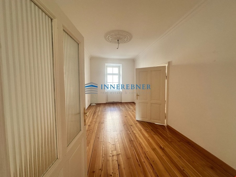 Nr. 2: Attraktive Büro- oder Praxisflächen in Meran zu vermieten! Nr. 2: Attraktive Büro- oder Praxisflächen in Meran zu vermieten!