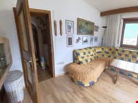 Tradition mit Herz – großzügige Wohnung mit Garten 7