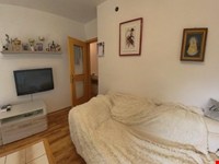 Charmante Zweizimmerwohnung mit Grünblick in Meran 2