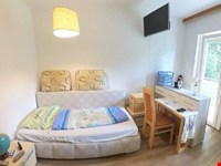 Charmante Zweizimmerwohnung mit Grünblick in Meran 9