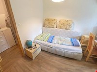 Charmante Zweizimmerwohnung mit Grünblick in Meran 8