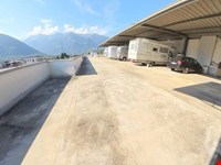Überdachter Camper-Stellplatz südlich von Meran 1
