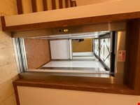 PRESTIGEBÜRO IN MERAN PROMENADE MIT GARAGE UND KELLER 9