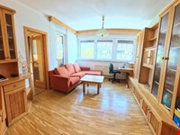 Ein Zuhause mit Charakter – Licht, Raum und Ruhe im Herzen von Bozen 5 Ein Zuhause mit Charakter – Licht, Raum und Ruhe im Herzen von Bozen 5