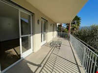 Ruhig und intern gelegene 2-3 Zimmerwohnungmit gr. Panoramaterrasse 2