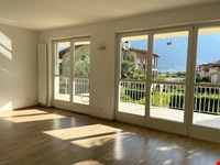 Ruhig und intern gelegene 2-3 Zimmerwohnungmit gr. Panoramaterrasse 3