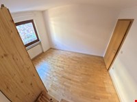 Eine wirklich sehr gemütliche, traditionelle Dreizimmerwohnung 3