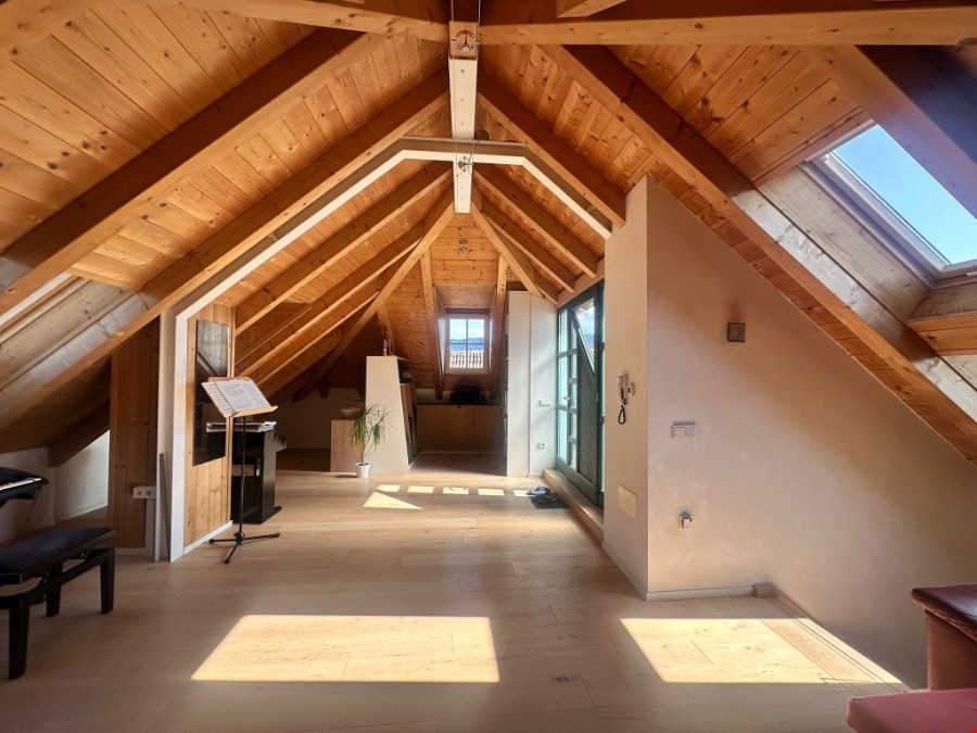 Exklusive Penthouse-Duplex-Wohnung in St. Pauls zu verkaufen!