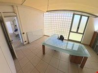 Sehr helles und gepflegtes Büro im Bozner Industriegebiet 2