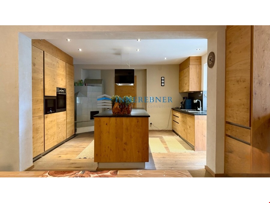 Traumhafte Wohnung mit Schwimmbad!