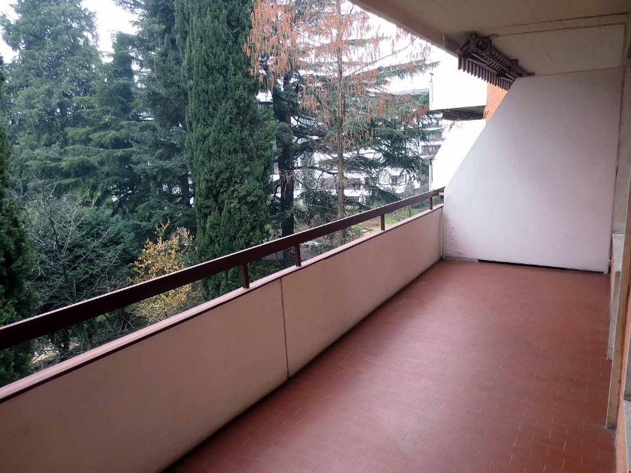 Großzügige Dreizimmerwohnung am Stadtpark von Bozen