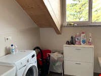 Teilmöblierte Einzimmerwohnung im 2. Stock mit Parkplatz zu vermieten 4