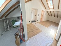 Stilvoll wohnen unterm Dach – charmante Zweizimmerwohnung mit Terrasse 3