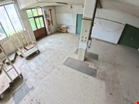 Betriebshalle mit 1.200 m² Nutzfläche zzgl. 900 m² Parkplatz 3
