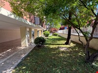 REPRÄSENTATIVES PENTHOUSE MIT PARKBLICK – NÄHE PALAZZO DUCAL 3