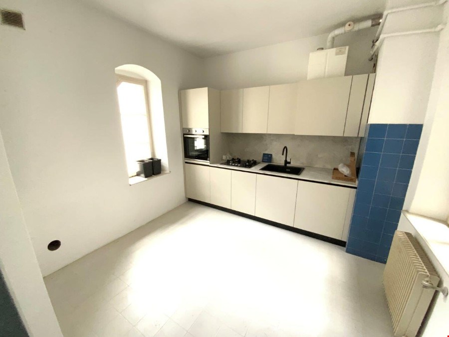 Großzügige Jungendstilwohnung im Dachgeschoss
