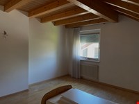 Sehr schöne 4-Zimmerwoh. mit Terrasse u. Parkplätzen zu vermieten! 5