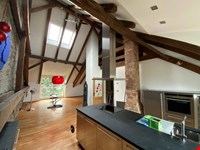 Exklusive Dachgeschosswohnung im Herzen von Lana 2
