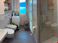 2 - Zimmer mit Balkon zu vermieten 4