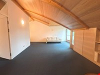Herrschaftliche Zweizimmerwohnung im Dachgeschoss zu vermieten 10