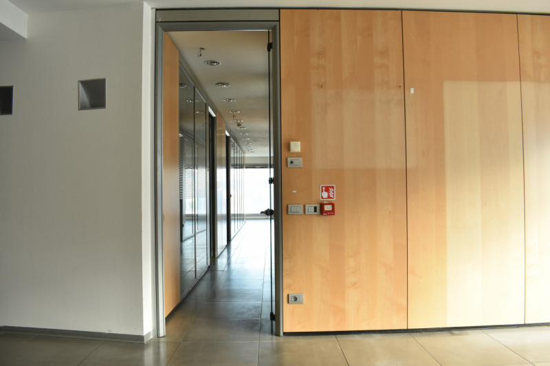 Büro 6