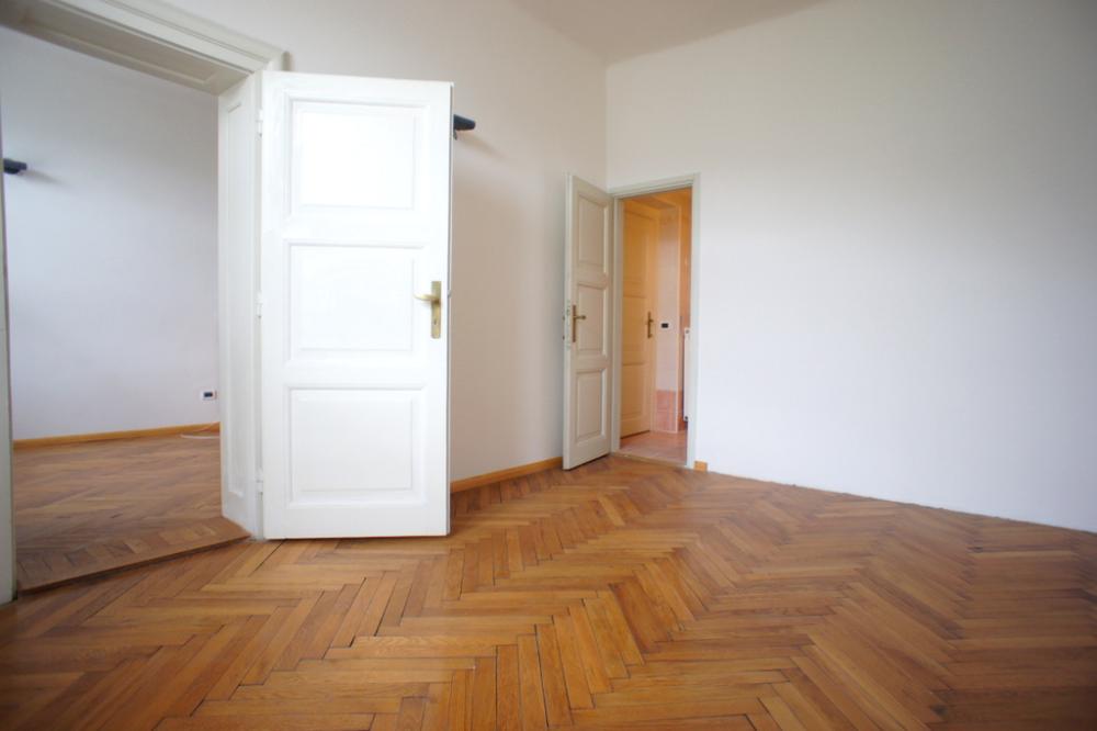 nette 2-Z-Wohnung inkl. Garage 3