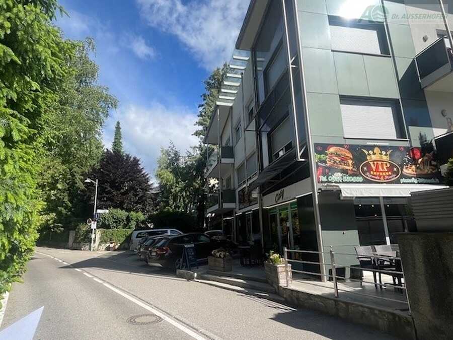 Renditeobjekt in zentraler Lage in Bruneck, aktuell als Cafe/Restauran 2