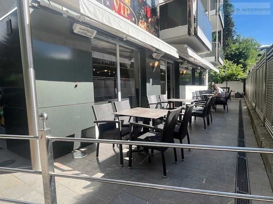 Renditeobjekt in zentraler Lage in Bruneck, aktuell als Cafe/Restauran 3
