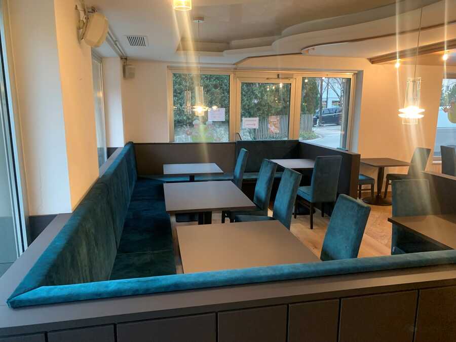 Renditeobjekt in zentraler Lage in Bruneck, aktuell als Cafe/Restauran 7