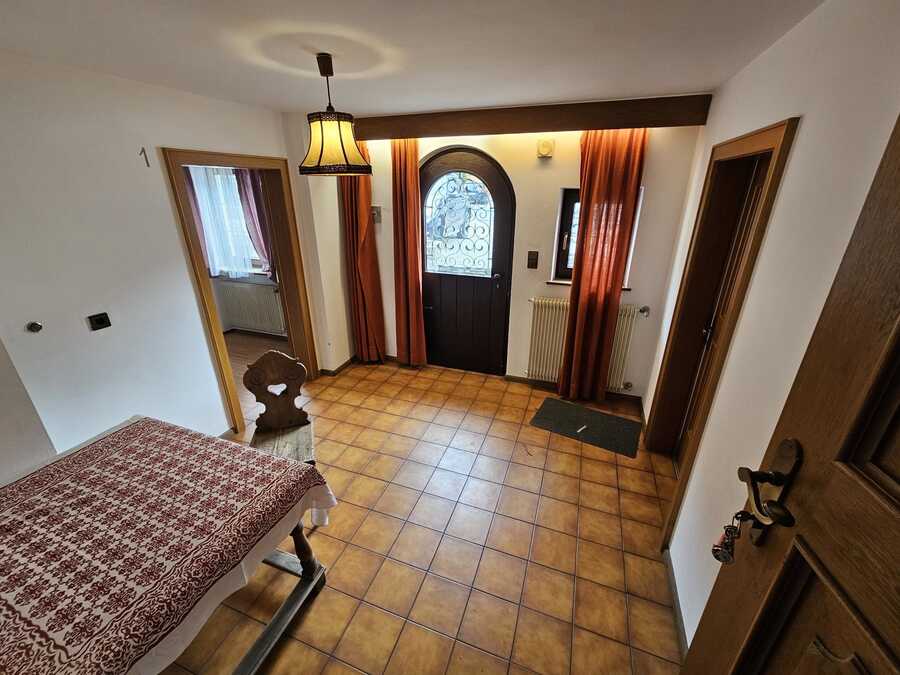 Gasthaus im Dorfzentrum von Gossensass mit viel Potential 2