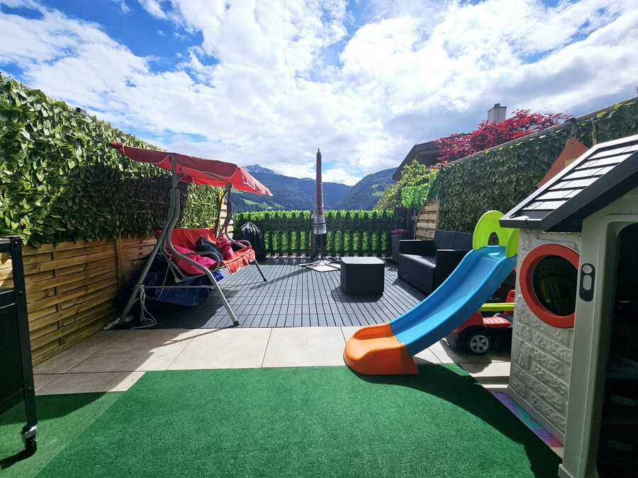 Dreistöckige Wohnung mit Panoramablick in Privathaus in Telfes 4