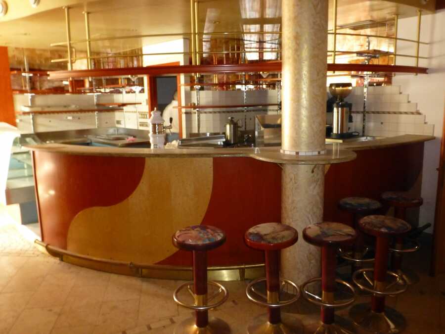 Gelegenheit: Bar/Cafe im Dorfzentrum von Niedervintl - ideal auch für 3