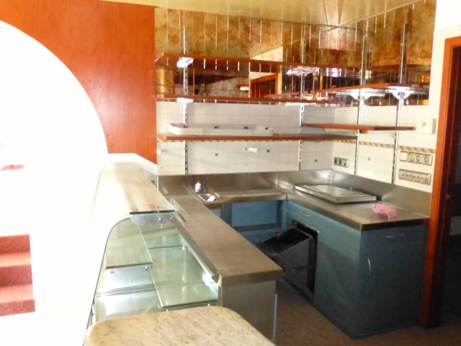Gelegenheit: Bar/Cafe im Dorfzentrum von Niedervintl - ideal auch für 4