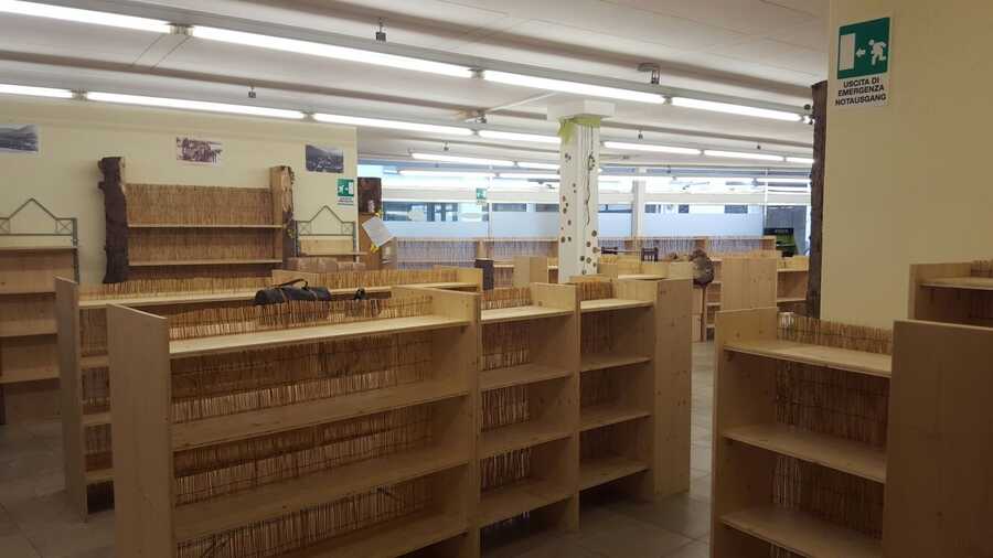 Latsch - Großes Geschäftslokal in zentraler Lage zu vermieten 2