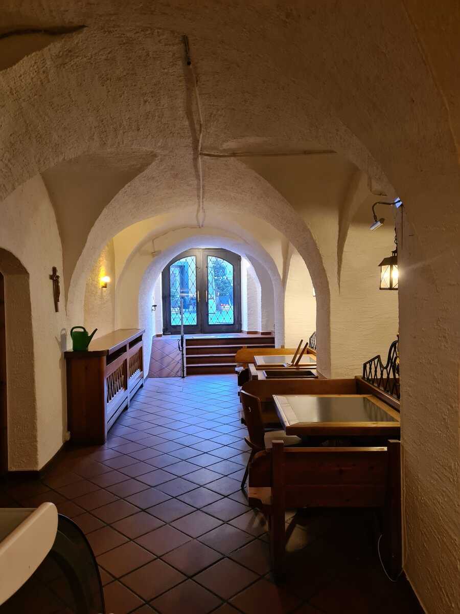 Großes Bistro in bester Lage zu vermieten 3