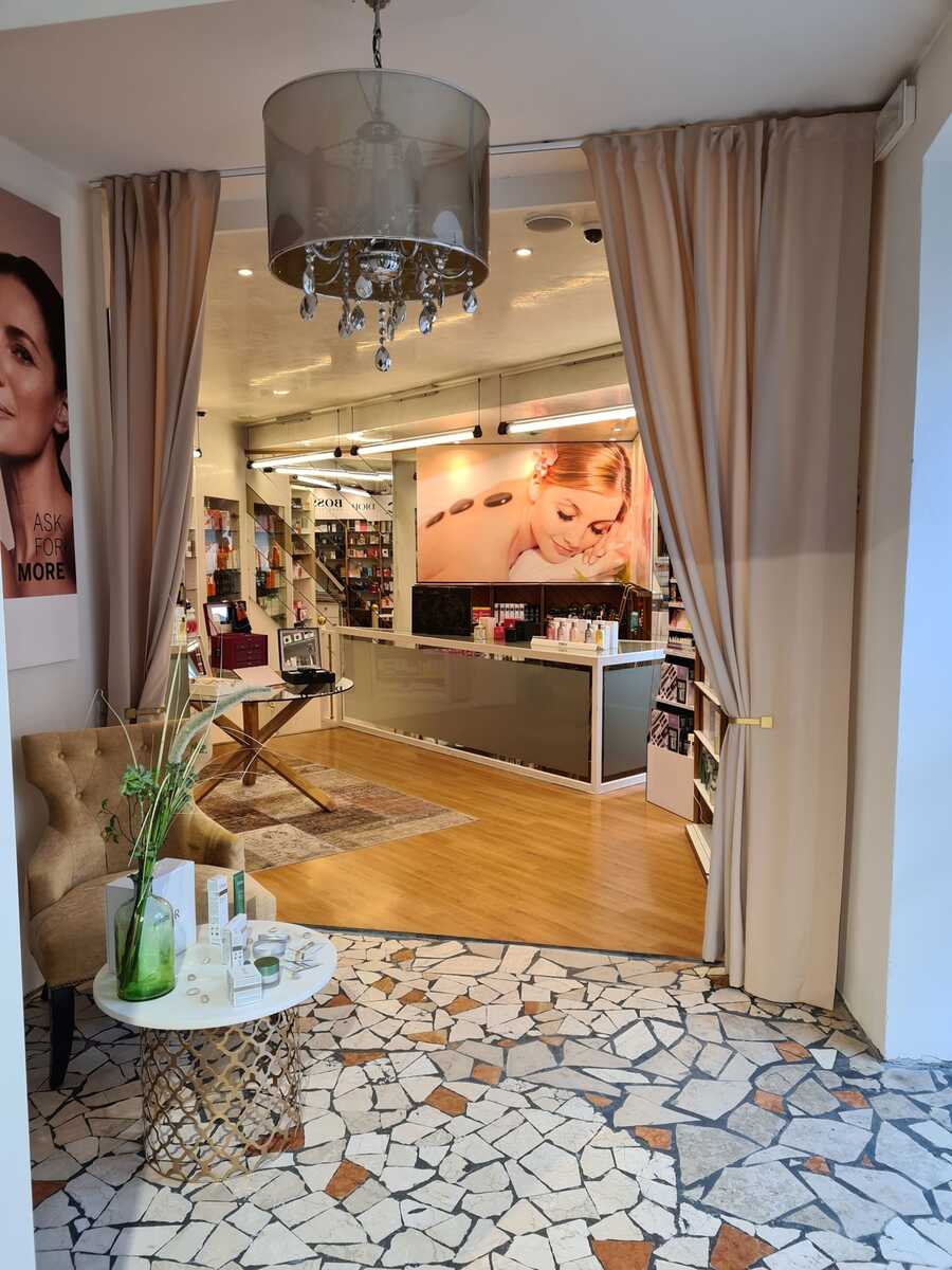 Kosmetiksalon/Geschäft/Studio am Hauptplatz von Schlanders 4